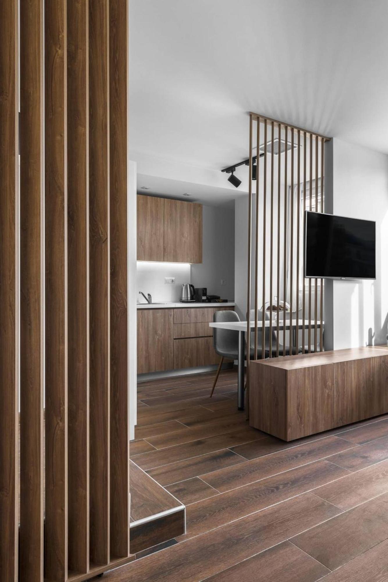 Ultima, Nilie Hospitality Mgmt * Thessalonique
